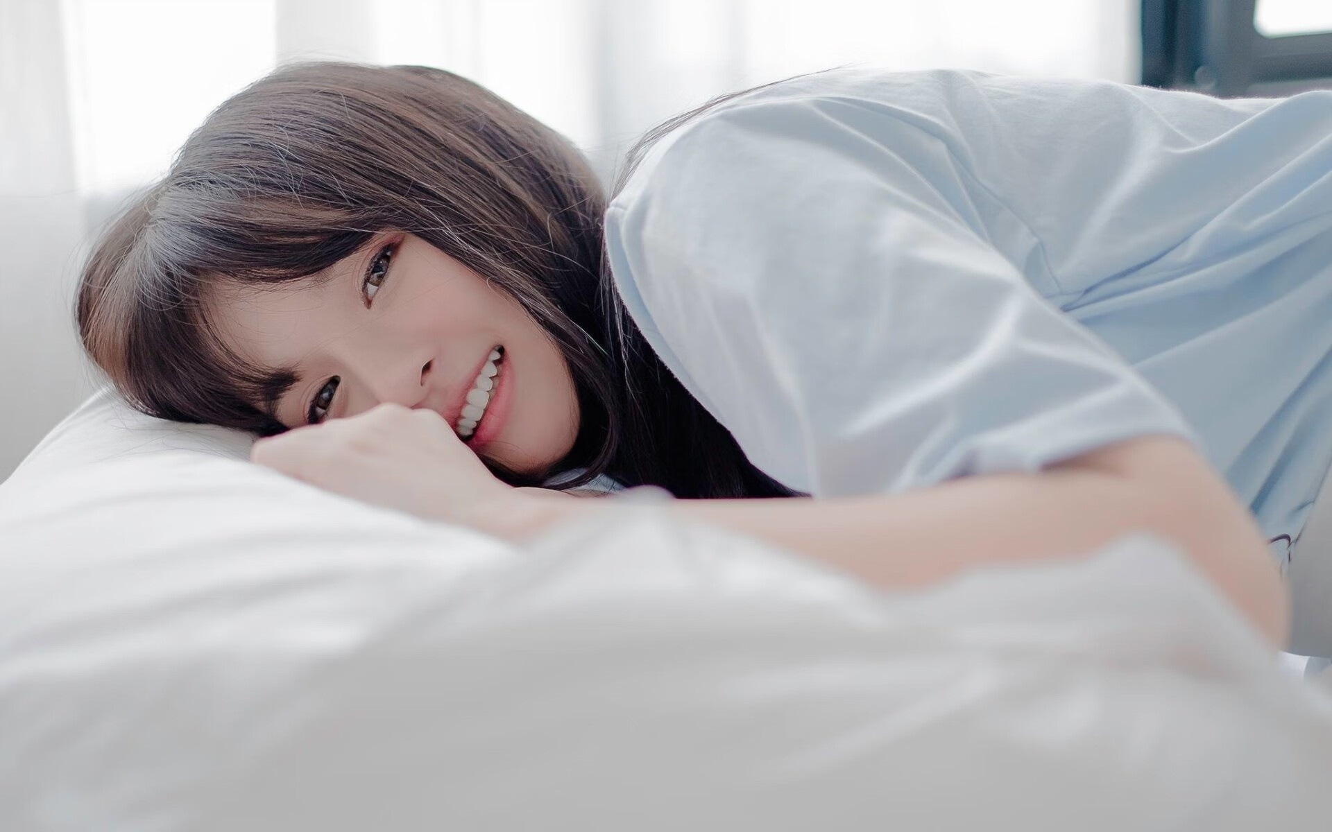 _全民空中飞行体验:跳跃天际的新运动_,空中飞跃游戏