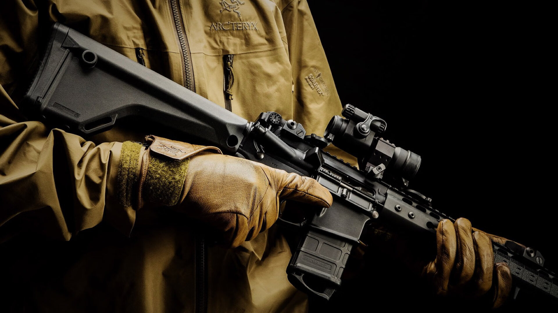 爱游戏-_花样滑冰世界锦标赛：精彩绝伦的技艺展示_，花样滑冰世锦赛现场,伴随着音乐的高潮