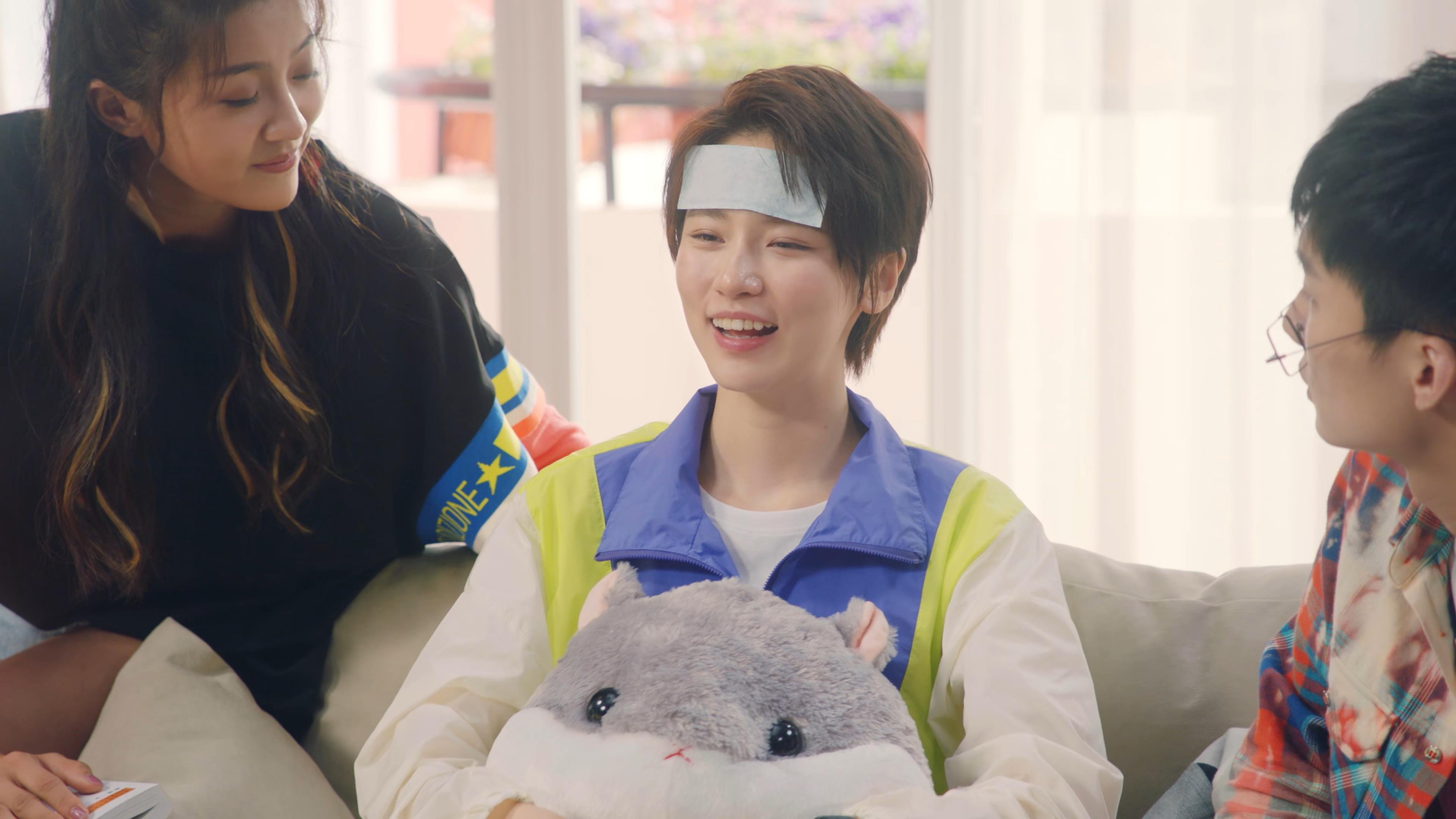 篮彩后卫连续高效,率队击败对手,蓝球后卫的位置和打法