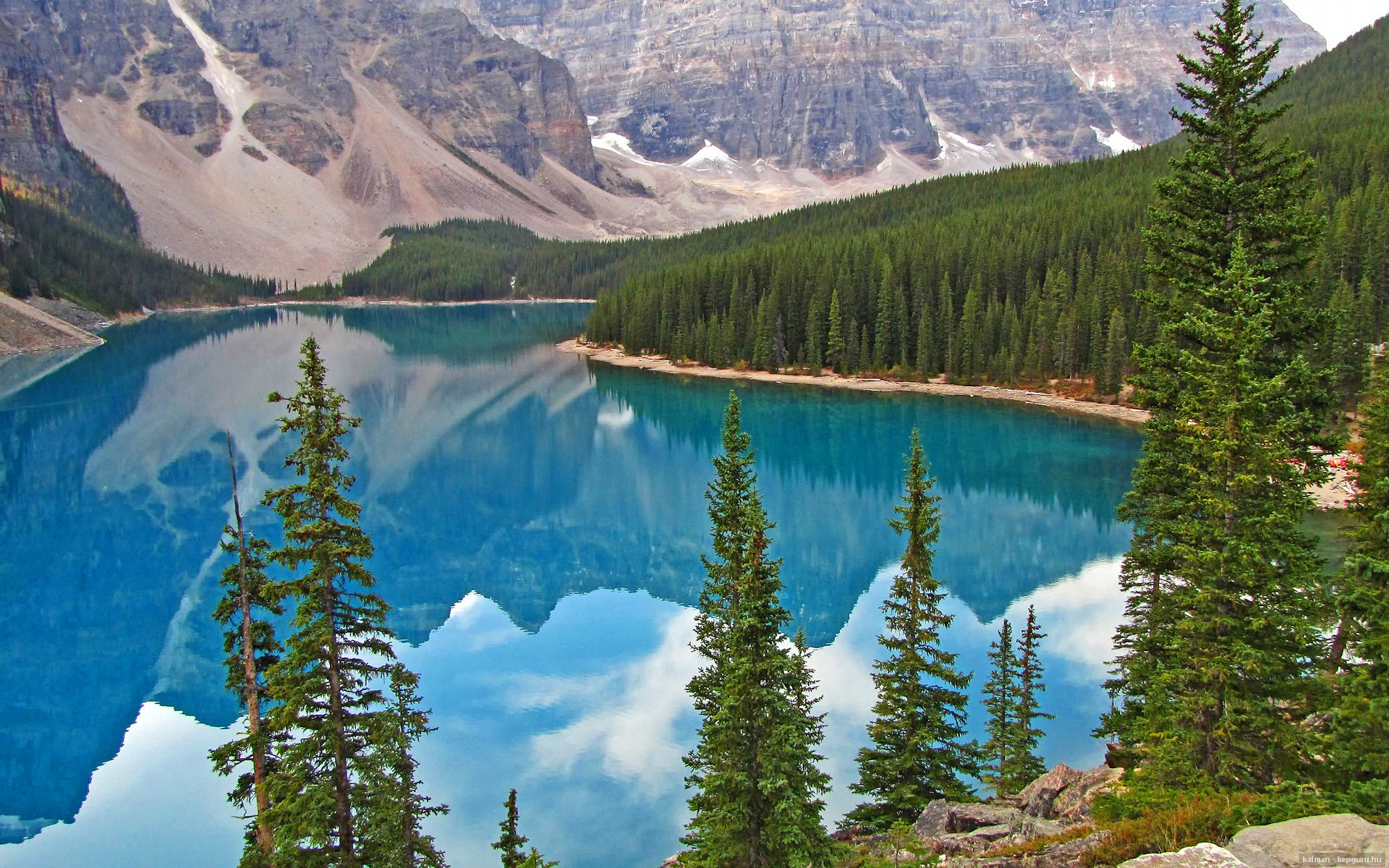 瑞士蝶泳新秀挑战赛场,蝶泳教练凯瑞